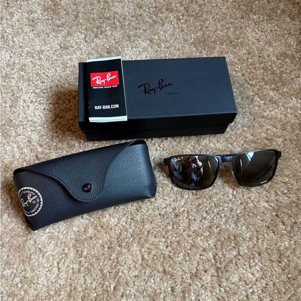 Men’s Genuine Ray-Ban Matte Black Chromance Polarized Grey Sunglasses New